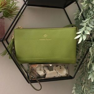 NWOT Nanette Lepore 3 Compartment Wristlet/Crossbody